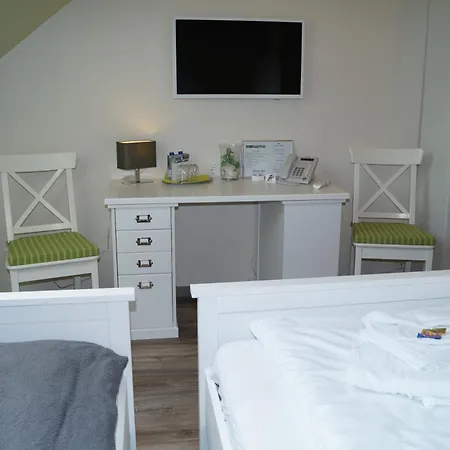 Regiohotel - #ferienwohnungen #familienfreundlich #harzurlaub #freeparking شقة فندقية 4*