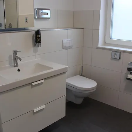 Regiohotel - #ferienwohnungen #familienfreundlich #harzurlaub #freeparking شقة فندقية فيرنغروده